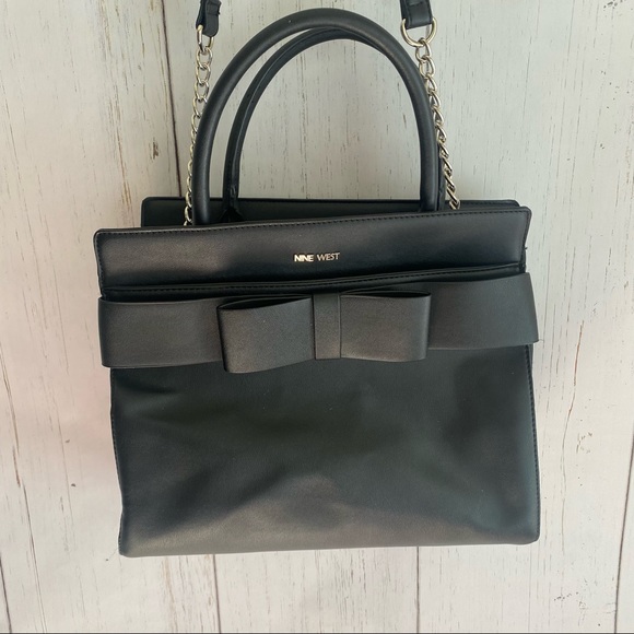 Nine West Handbags - Nine West Black Bow Purse